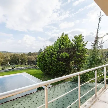 Villa Moon