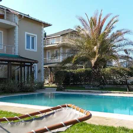 Villa Moon
